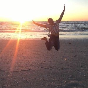 Meet your Posher, Alexis